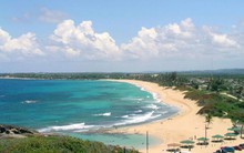 Không phải Hạ Long, Cát Bà, đây mới là bãi biển được du khách nhận xét "trong xanh nhất miền Bắc"