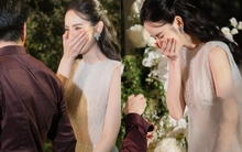 HOT: Lộ khoảnh khắc mỹ nhân 2k2 được chồng gia thế khủng cầu hôn sau 3 tháng yêu, netizen nhìn vào chỉ thắc mắc 1 chuyện!