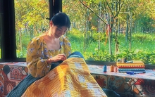 Từ phòng kho tới thương hiệu nổi tiếng, người phụ nữ Hà Nội tạo hàng trăm sản phẩm: Không phải ai cũng được sở hữu