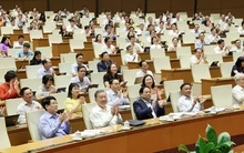 Quốc hội thảo luận về phát triển kinh tế xã hội cùng nhiều nội dung quan trọng khác