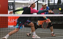 NSND Tự Long lên sân pickleball tuyên bố cực sốc về Tuấn Hưng: Có "thánh dỗi" gánh team không lo tắm sớm nhưng cái kết cực đắng