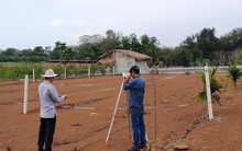 Thửa đất 200m2, nay muốn chuyển mục đích sử dụng 100m2 sang đất ở để xây nhà, cán bộ địa phương không tiếp nhận: Bộ Nông nghiệp và Môi trường nói gì?