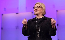 33 năm, gặp 38.000 khách hàng, hơn 39.600 giờ tư vấn, chuyên gia trị liệu tâm lý chỉ rõ: 3 NGUYÊN TẮC để sống hạnh phúc - giàu có