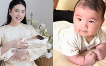 Quý tử nhà MC Mai Ngọc mới 2 tháng tuổi đã biết lật, đôi bàn tay mũm mĩm khiến team bỉm sữa phát mê