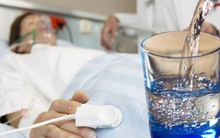 Người phụ nữ đường huyết cao vọt phải nhập viện cấp cứu vì uống 1 loại nước chữa tiểu đường