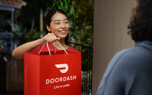 Đế chế giao hàng 100 tỷ USD, 3 tháng giao tới 732 triệu đơn hàng: Các founder từng đích thân làm tài xế, thành công nhờ đi ngược số đông