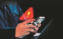 Chuyển khoản 5 triệu đồng, nhận 5,3 triệu, giao dịch thêm 1.126 lần thì bị lừa hơn 400 tỷ đồng: Công an Tiền Giang khởi tố vụ án, mở rộng điều tra