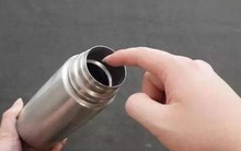 "Bí mật đen tối" của bình giữ nhiệt, nhiều người không biết vô tư dùng, chẳng trách bệnh từ miệng vào