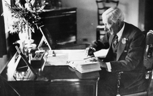 Người xưa dạy "tích tiểu thành đại", tỷ phú Rockefeller lập tức chứng minh điều ngược lại: Nếu kiếm được 10 triệu, tiết kiệm bao nhiêu cũng chỉ có 10 triệu!