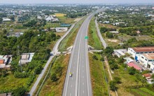Tin vui hạ tầng đầu năm 2025: Cao tốc Bến Lức – Long Thành thông xe một số đoạn, bất động sản khu Tây rục rịch trở lại