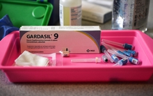 Vắc xin HPV-2, HPV-4, HPV-9 khác nhau chỗ nào? Nữ giới tiêm loại nào là tốt nhất?