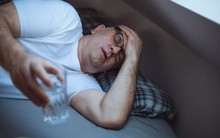 Ung thư có thể 'phát ra' 2 dấu hiệu này vào ban đêm, ai cũng nên biết để cảnh giác