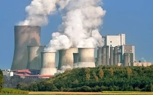 Trái đất nóng kỷ lục, CO₂ chạm mốc chưa từng thấy trong lịch sử loài người