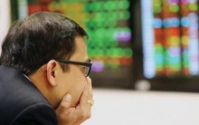 Góc nhìn chuyên gia: "Nín thở" trong 30 ngày then chốt, nhà đầu tư cần tính đến kịch bản VN-Index thủng 1.300 điểm