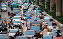 Chủ tịch UBND TP Hà Nội: Sẽ hạn chế xe máy tại nhiều khu vực nội thành