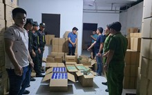 Đột kích cơ sở mỹ phẩm Thanh Thuý và Mỹ Trinh, công an tịch thu 70.000 chai dầu gió giả, tạm giam 19 người