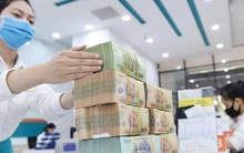 Lãi suất VND liên ngân hàng tăng vọt