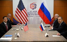 Hé lộ tình tiết trong cuộc hội đàm kín 50 phút giữa 2 Ngoại trưởng Nga – Mỹ bên lề hội nghị ASEAN