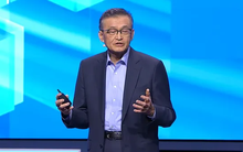 CEO Intel thừa nhận khó khăn: Thua kém về AI, không còn thuộc top 10 công ty bán dẫn, sa thải nhiều nhân sự