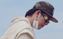 Mặt mộc gây sốc của nam thần Anh Trai Say Hi, fan xót xa