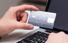 Công khai số tài khoản ngân hàng do một doanh nghiệp đứng tên, dùng để nhận tiền lừa đảo