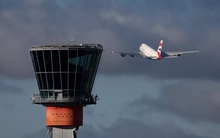 Hai máy bay Trung Quốc suýt va chạm trên không phận Nga