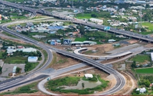 Cận cảnh nút giao nối 3 cao tốc nghìn tỷ trước ngày thông xe kỹ thuật