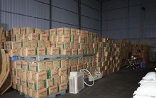 Lo hàng giả, người tiêu dùng tìm mua dầu phộng ép thủ công