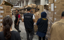 Kỷ lục: Đột kích hàng nghìn đường dây buôn bán thuốc giả tại 90 quốc gia, tịch thu 50,4 triệu sản phẩm