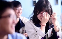 Nữ sinh chưa nhận được giấy báo trúng tuyển đã phát hiện mình có bằng tốt nghiệp sau 10 năm, trường đại học phản hồi: “Chúng tôi không biết”