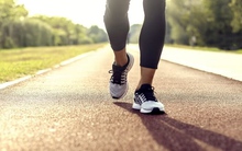 Nghiên cứu hơn 120.000 người của ĐH Harvard phát hiện 3 thói quen giúp sống thọ hơn cả chạy bộ nhưng thường bị bỏ qua: Điều thứ 3 làm càng sớm càng tốt