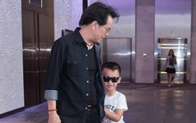 Chuyện tình của nam nhạc sĩ nổi tiếng với vợ kém 44 tuổi, 71 tuổi làm bố bỉm sữa, vẫn muốn đẻ nữa