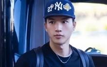 Hieuthuhai và 25 anh trai đổ bộ sân bay Mỹ