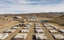 Thêm một chìa khóa giải “cơn khát” điện cho các trung tâm dữ liệu AI: Giải pháp tới từ những cục pin xe điện tưởng như là rác khó xử lý