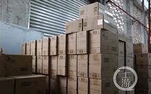 Theo dõi xe tải bỏ hoang lúc 3 giờ sáng, công an triệt phá đường dây sản xuất dầu gội Clear, Head & Shoulders giả, tịch thu 20 tấn sản phẩm