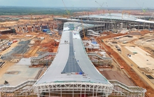 'Trái tim' sân bay Long Thành tăng tốc về đích bất chấp nắng mưa thất thường