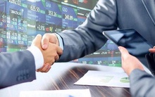 Loạt ngân hàng muốn mua lại công ty chứng khoán: Người trong cuộc và giới phân tích nói gì?