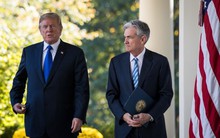Ông Trump "đòi" Chủ tịch Fed từ chức ngay lập tức vì không giảm lãi suất