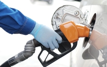 Chưa bán, doanh nghiệp đã lo xăng E10 ế ẩm