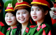 Choáng tỷ lệ 1 'chọi' 80 vào trường công an