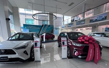 Nguồn cung ô tô quá dư thừa