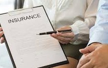 Đóng 17 triệu đồng tiền bảo hiểm nhân thọ mỗi năm, sau 10 năm nhận về 65 triệu, nhân viên giải thích: "Do tuổi cao nên chi phí rủi ro lớn"