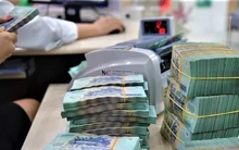 Chỉ nên quản lý ngân hàng bằng lãi suất?