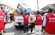 Phong tỏa 1 khu chợ, cảnh sát vạch trần 240 cửa hàng sản xuất nước ngọt Coca-Cola, Fanta, Sprite, Ovaltine giả, tổng giá trị hơn 131 tỷ đồng