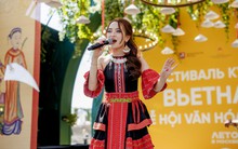 Giới trẻ Việt mang “sắc màu quê hương” với những bài ca, điệu múa đến thủ đô Matxcơva