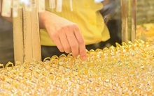 Hiện tượng lạ trên thị trường vàng