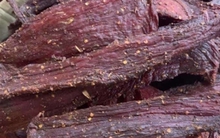 Cả làng sản xuất hàng nghìn tấn thịt trâu gác bếp giả