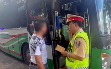 Xe khách 46 chỗ nhưng cố 'nhồi' 67 người, bị phạt hơn 234 triệu đồng