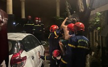 Phá cửa kính cứu 5 người trong vụ cháy nhà giữa đêm ở Đà Nẵng