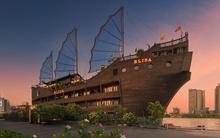 Tàu nhà hàng 5 sao Elisa ở TP HCM tiếp tục bị ngân hàng đem bán đấu giá